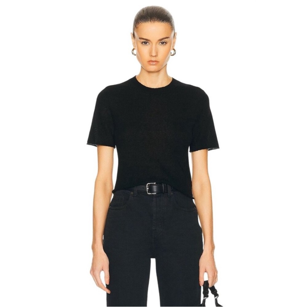 Guest in Residence Featherweight Cropped Cashmere Sweater Tee Black Size Small